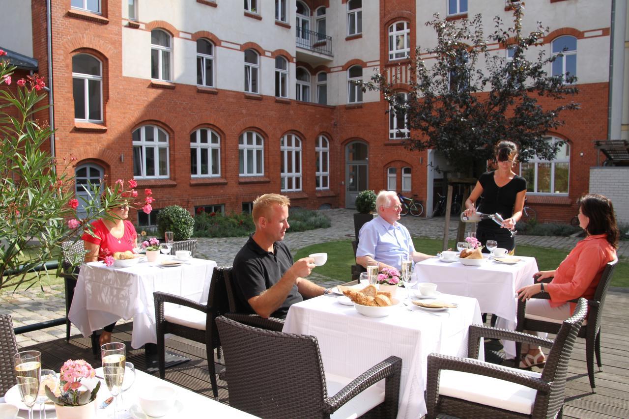 Hotel Am Molkenmarkt Бранденбург Экстерьер фото